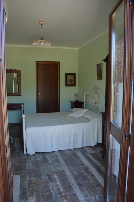 Agriturismo Donna Beatrice Bianco Room photo