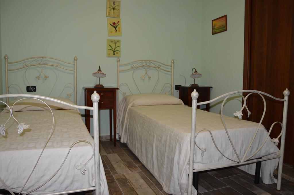 Agriturismo Donna Beatrice Bianco Room photo